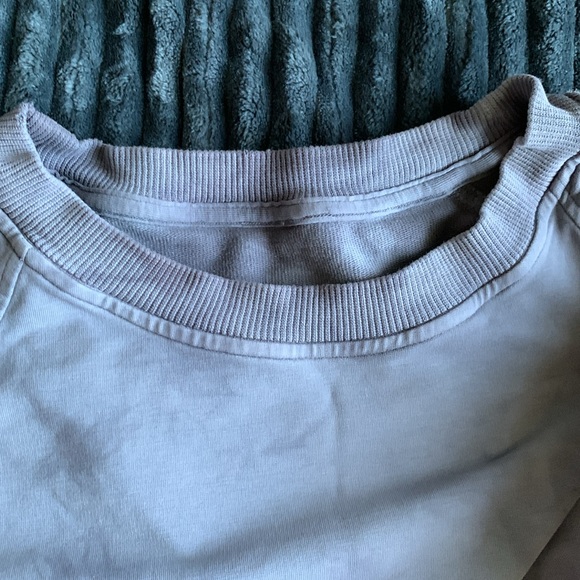 Lululemon Its A Wash Shibori Tie Dye Sweatshirt in Gris Magnum. Size 8 - Picture 6 of 6